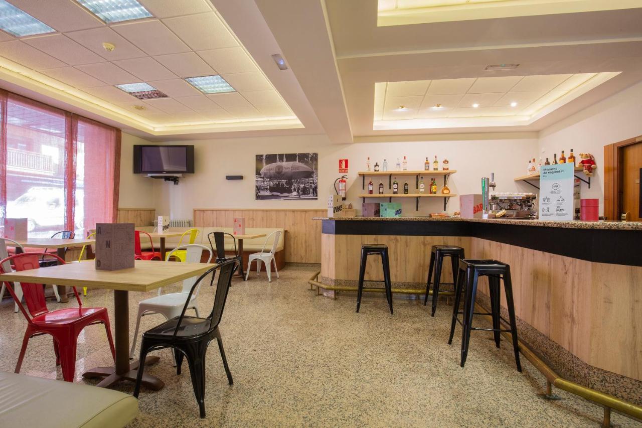 Hotel Encamp Bagian luar foto
