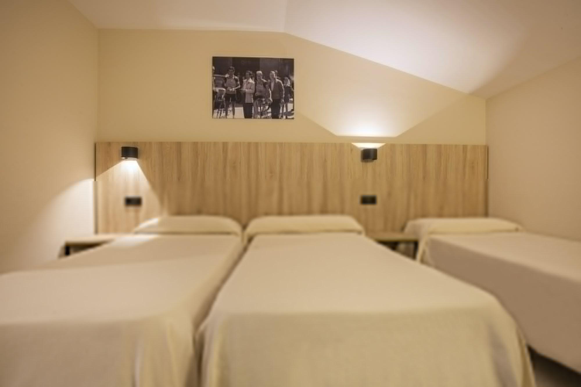 Hotel Encamp Bagian luar foto